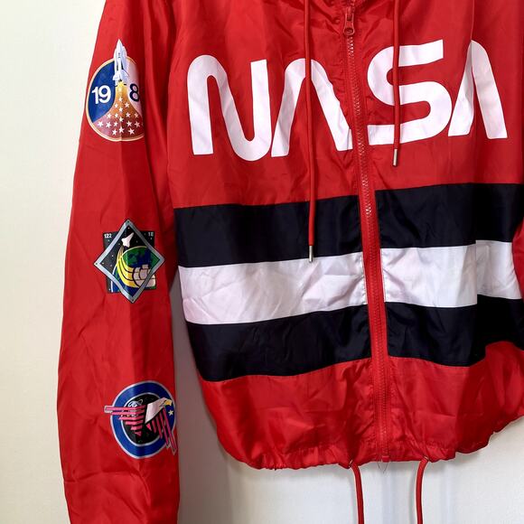 Red NASA Graphic Windbreaker by Chemistry L With Pockets - Picture 5 of 6